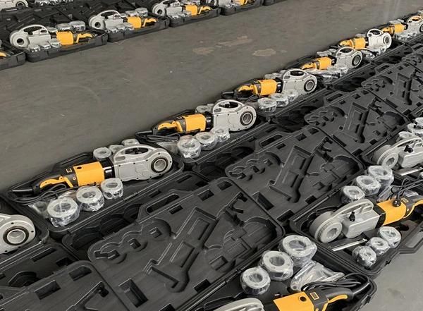 1700W Power Pipe Threader Pipe and Bolt Dies Alloy Dies 1/2"-2" (SQ30-2C)