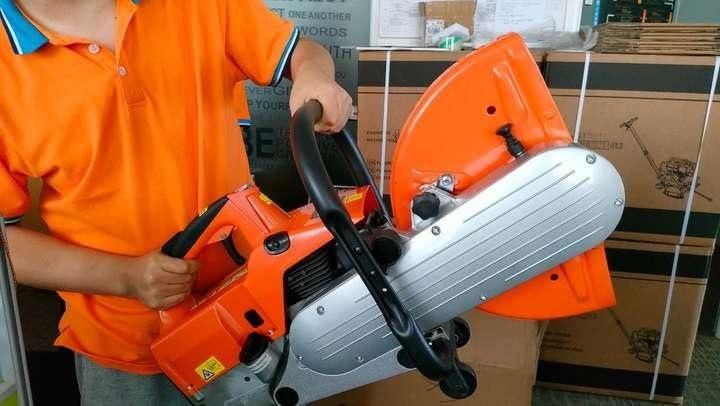 Cut-off Saw Concrete Cutter Hand-Hold Gasoline Saw Machine