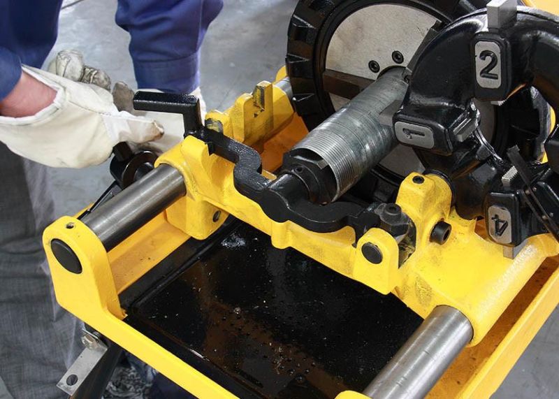 Independent Brand 1/2"- 2" (SQ50E) Power Pipe Threader Threading Machine and Self Oiling Die Head/OEM/Factory Price